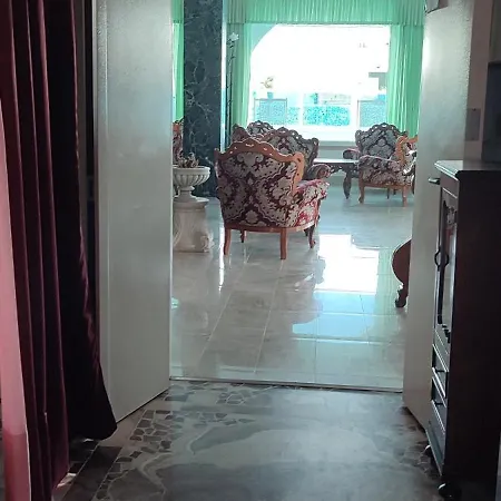 Alojamento de Acomodação e Pequeno-almoço Negresco