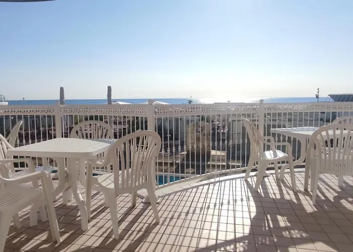 Oda ve Kahvaltı Negresco Milano Marittima