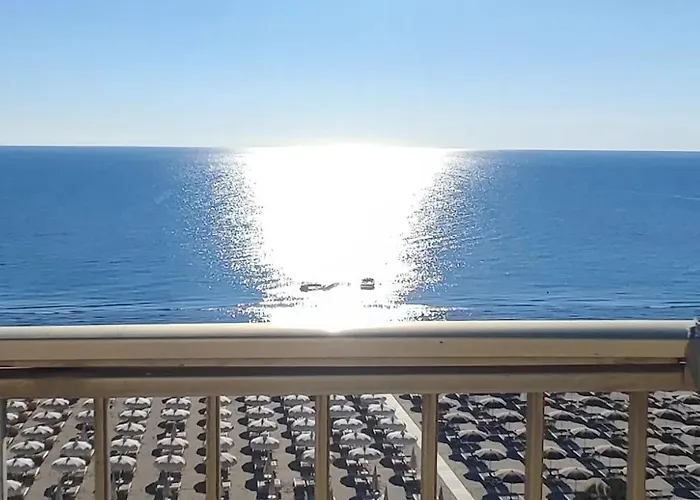 Negresco Oda ve Kahvaltı Milano Marittima