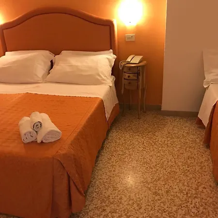 Negresco Nocleg ze śniadaniem