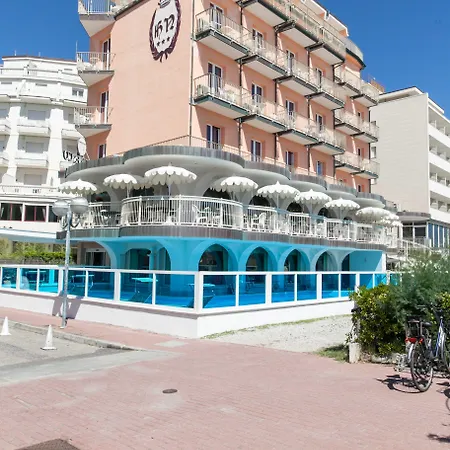 Negresco Nocleg ze śniadaniem 3*